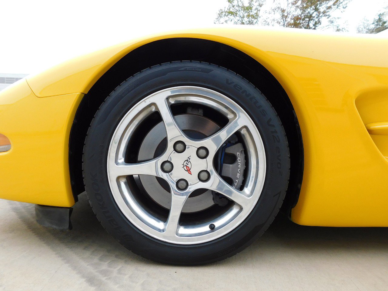 Used 2000 Chevrolet Corvette Convertible w/ Memory Pkg image 26