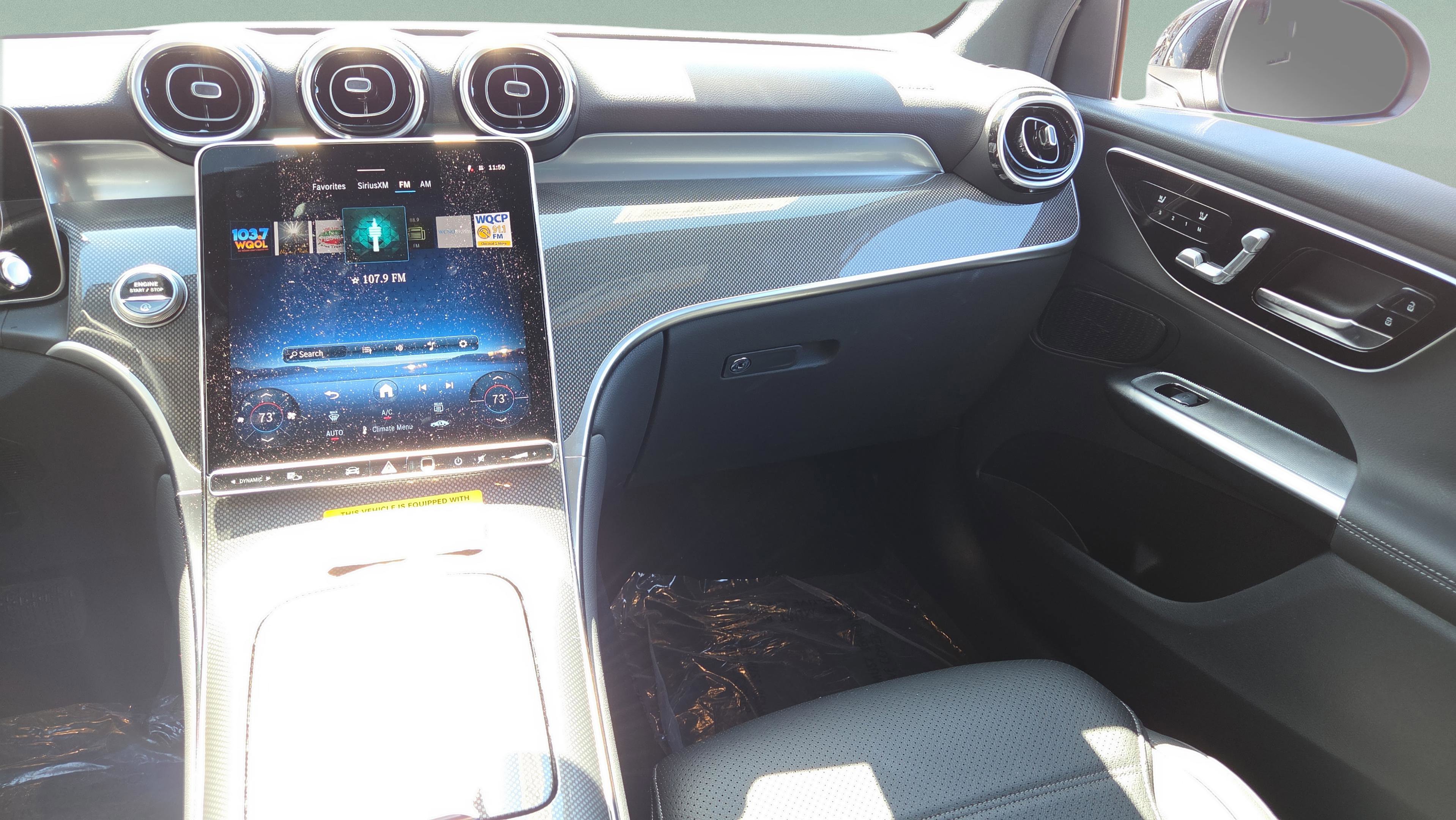 Used 2026 Mercedes-Benz GLC 300 image 14