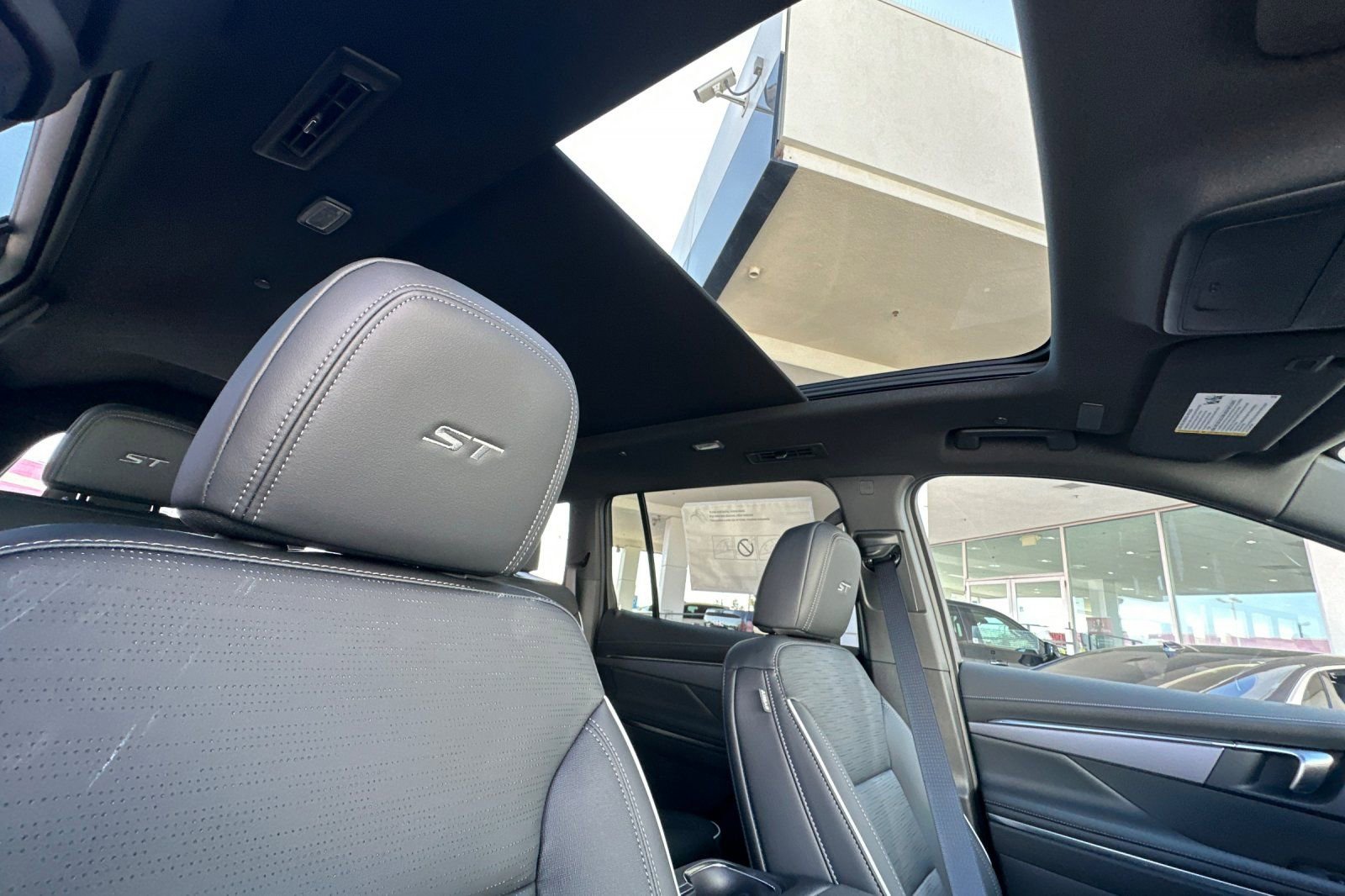 New 2026 Buick Enclave Sport Touring w/ Power Package image 16