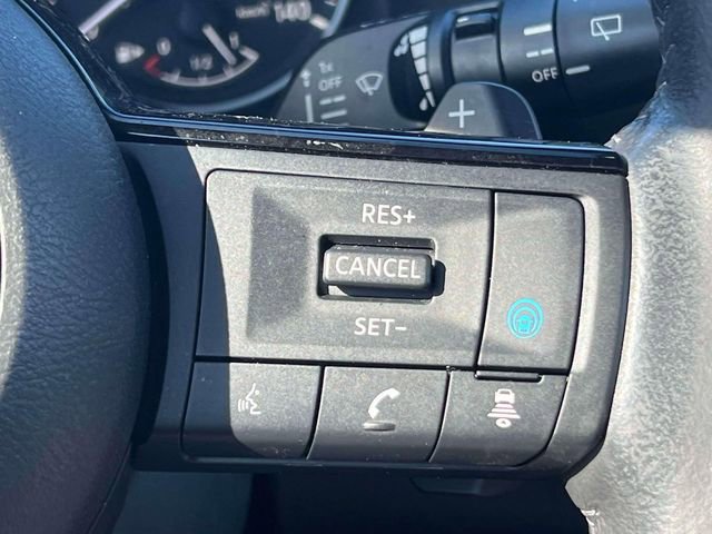 Used 2023 Nissan Rogue SV w/ SV Premium B Package image 24