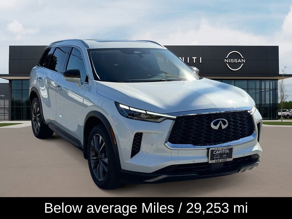 Used 2022 INFINITI QX60 Luxe w/ Performance Audio Package image 3