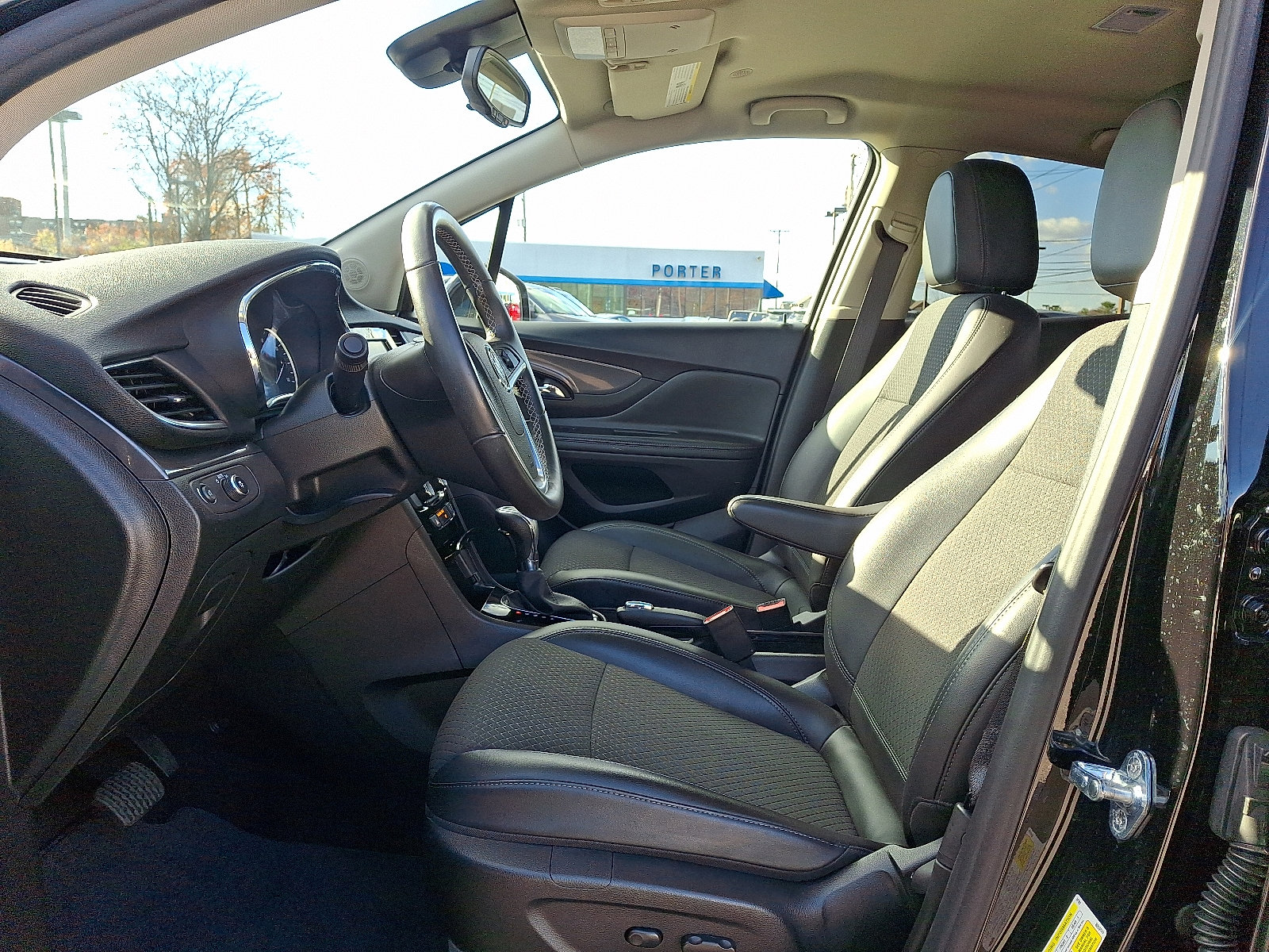 Certified 2022 Buick Encore Preferred image 13