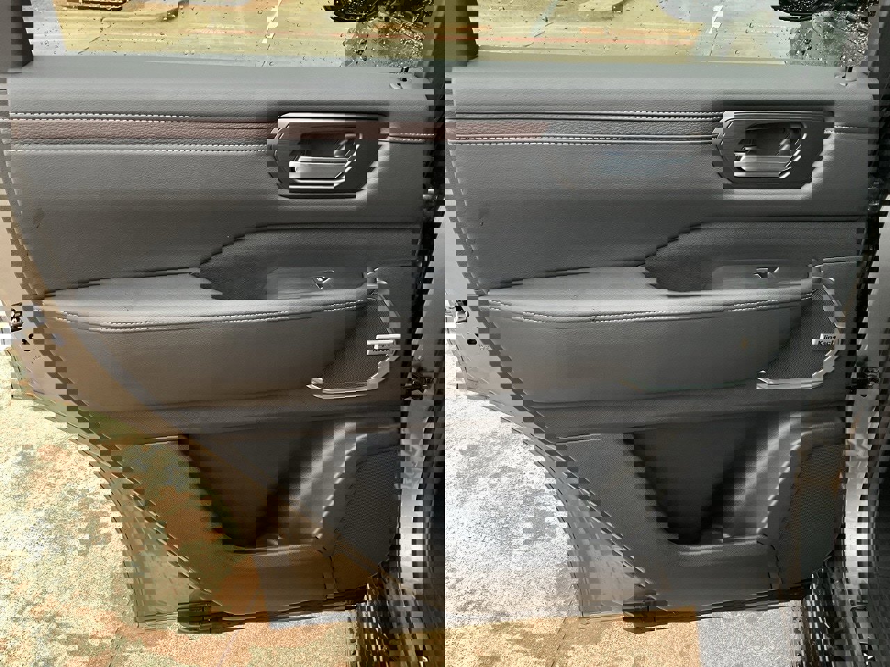 New 2026 Nissan Armada Platinum image 28