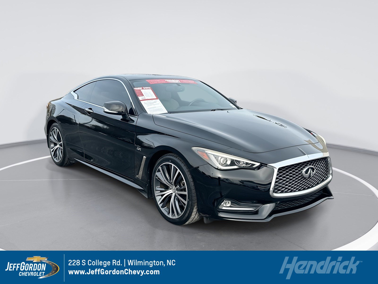 Used 2017 INFINITI Q60 w/ Premium Plus Package 2.0T image 1