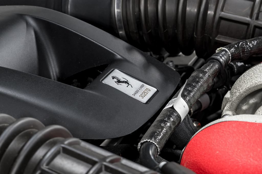 Used 2024 Ferrari Purosangue AWD/4WD image 46