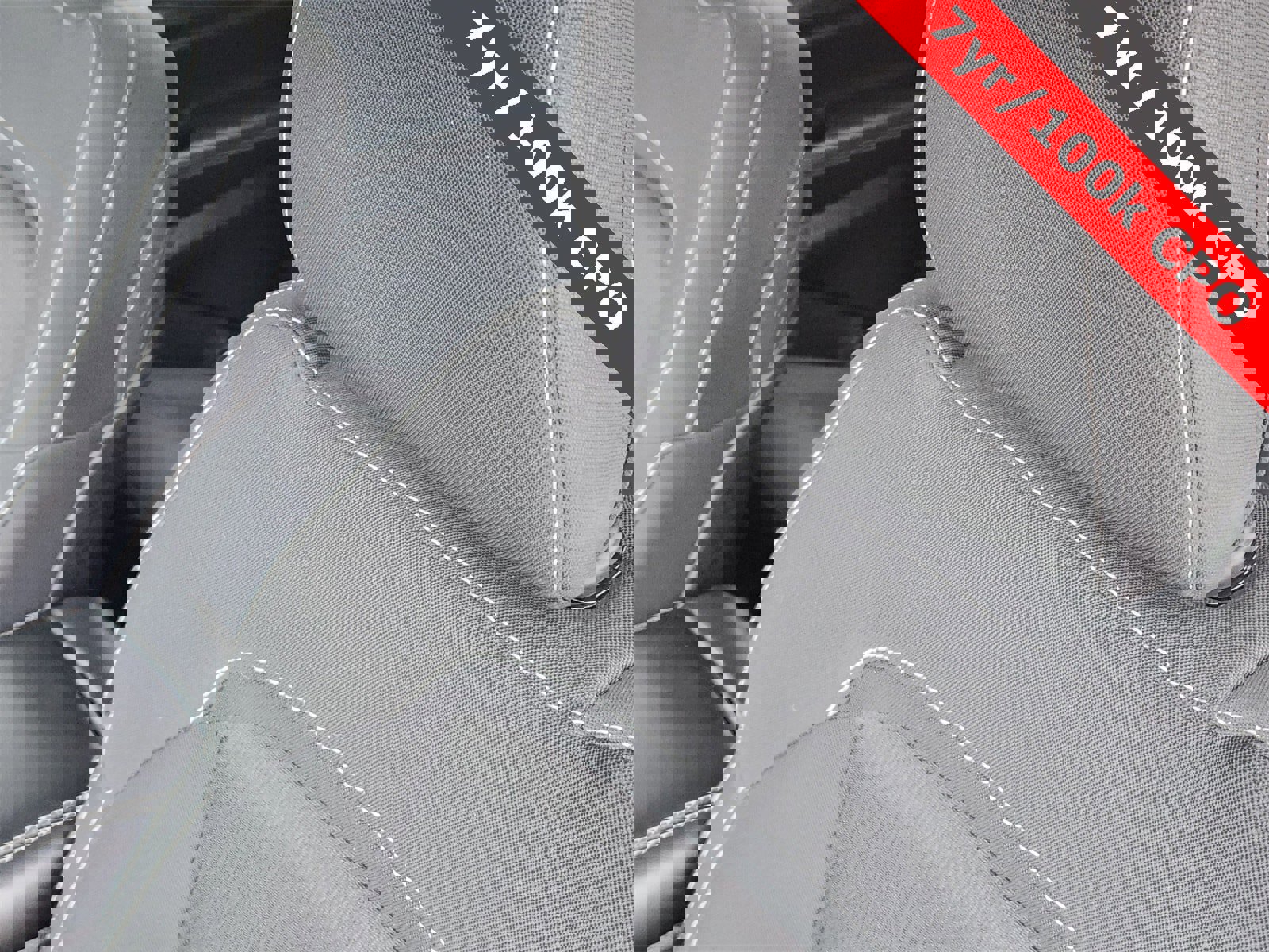 Used 2024 Jeep Grand Cherokee L Laredo image 16