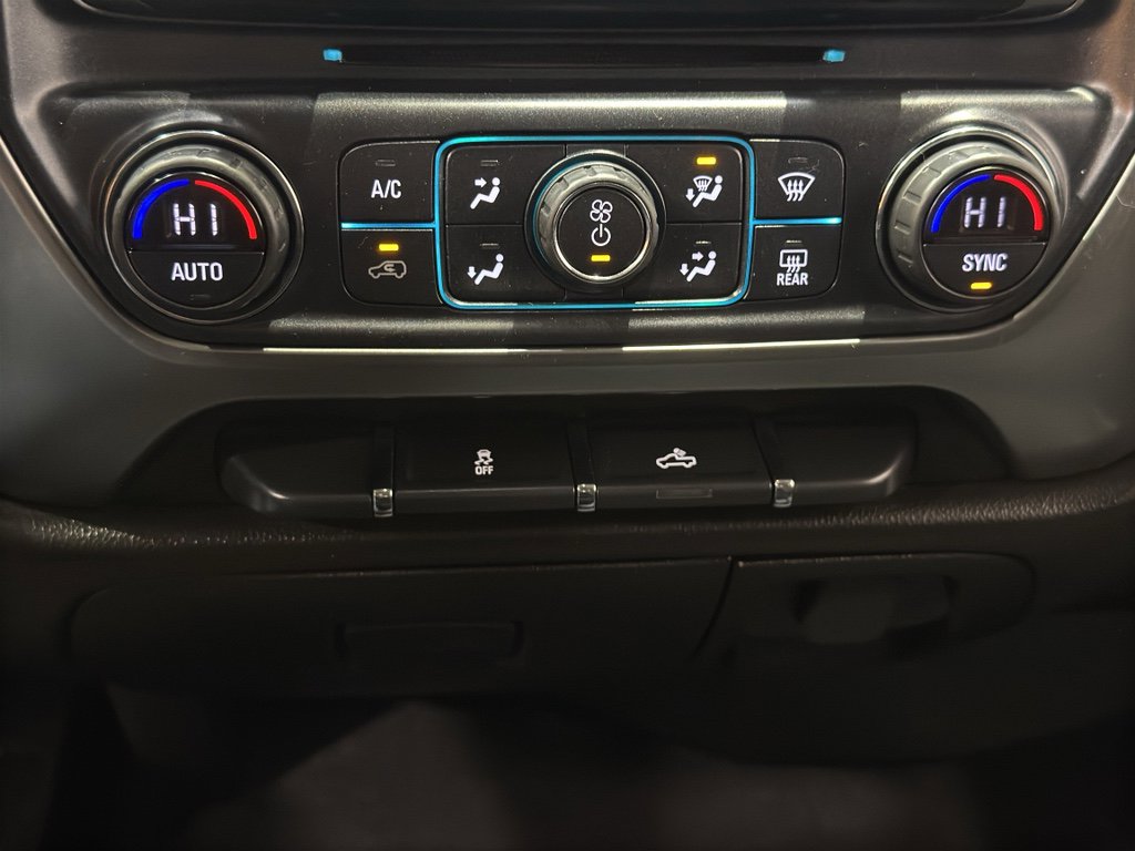 Used 2019 Chevrolet Silverado 1500 LT w/ All Star Edition image 28