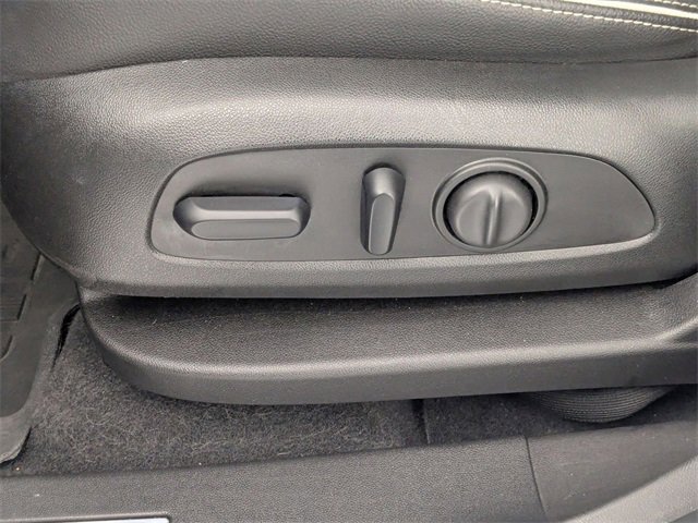 Used 2020 GMC Terrain Denali w/ Denali Premium Package image 15