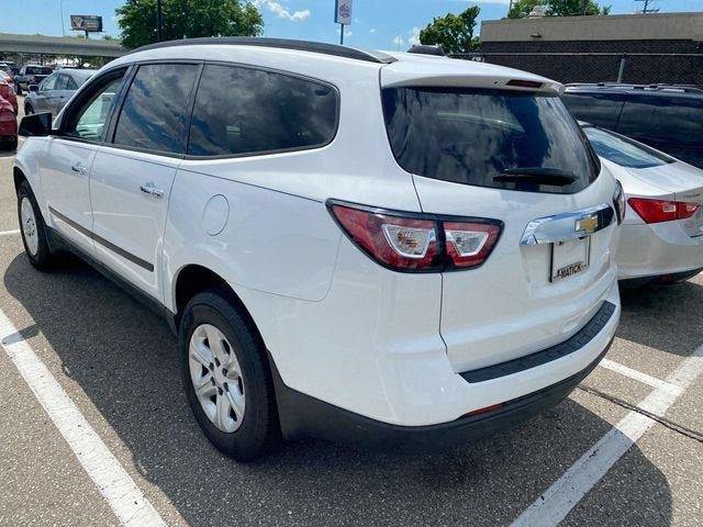 Used 2017 Chevrolet Traverse LS FWD image 13
