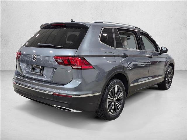 Used 2018 Volkswagen Tiguan SEL FWD image 5