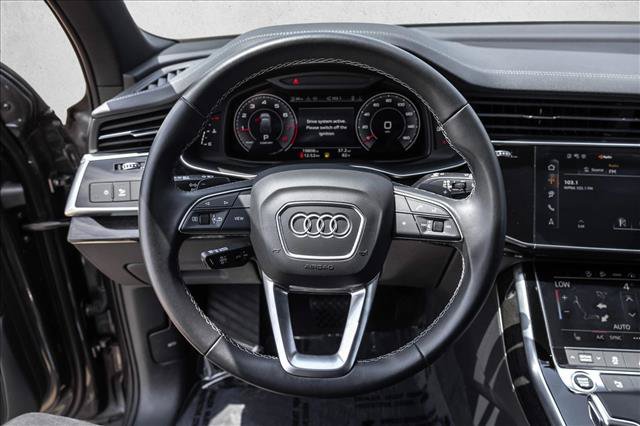 Certified 2025 Audi Q7 2.0T Premium Plus w/ Convenience Package AWD/4WD image 13