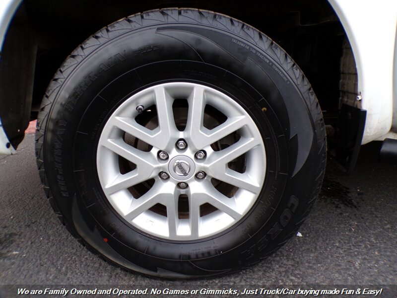 Used 2018 Nissan Frontier SV image 37
