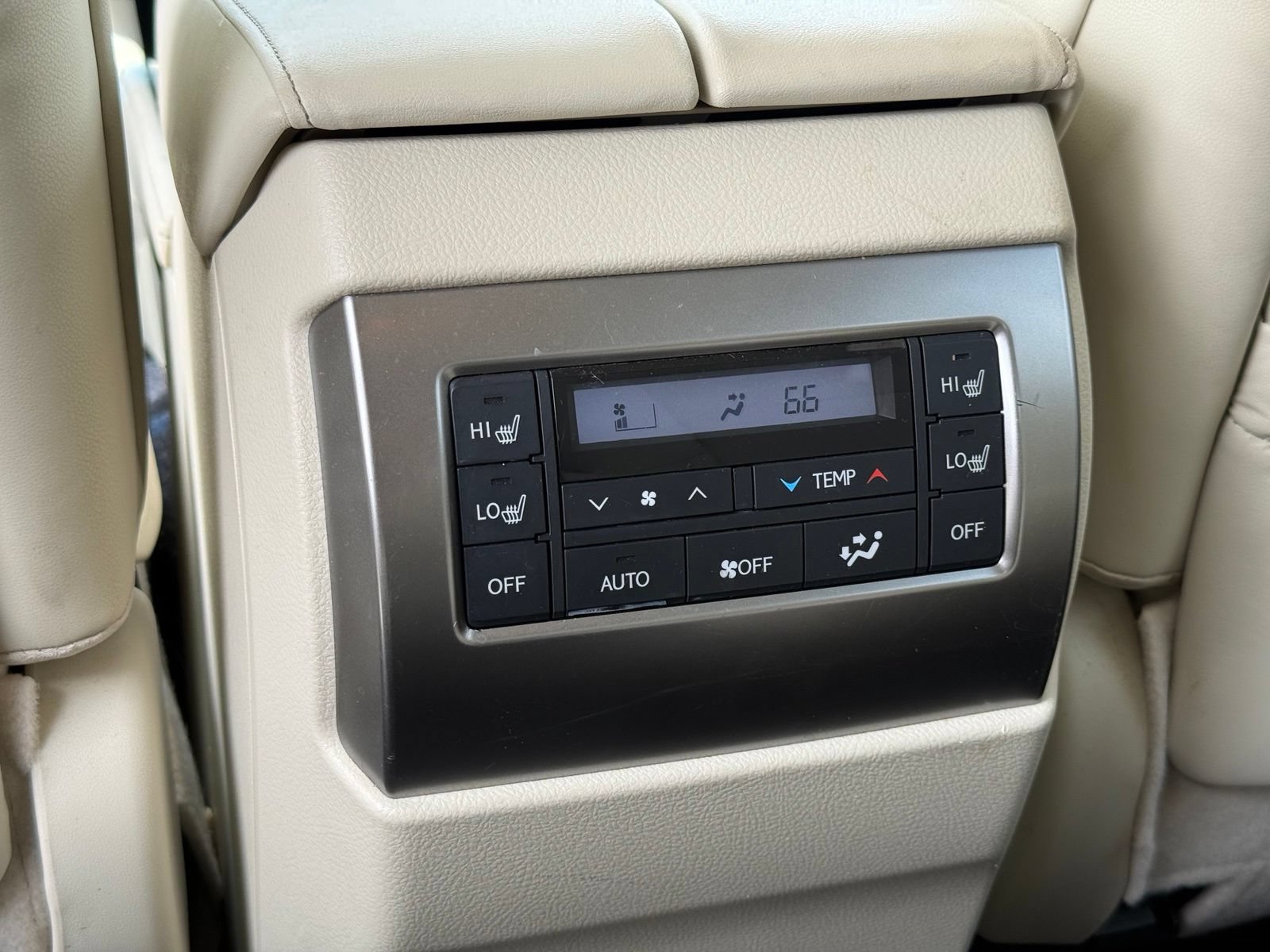 Used 2022 Lexus GX 460 Premium AWD/4WD image 28