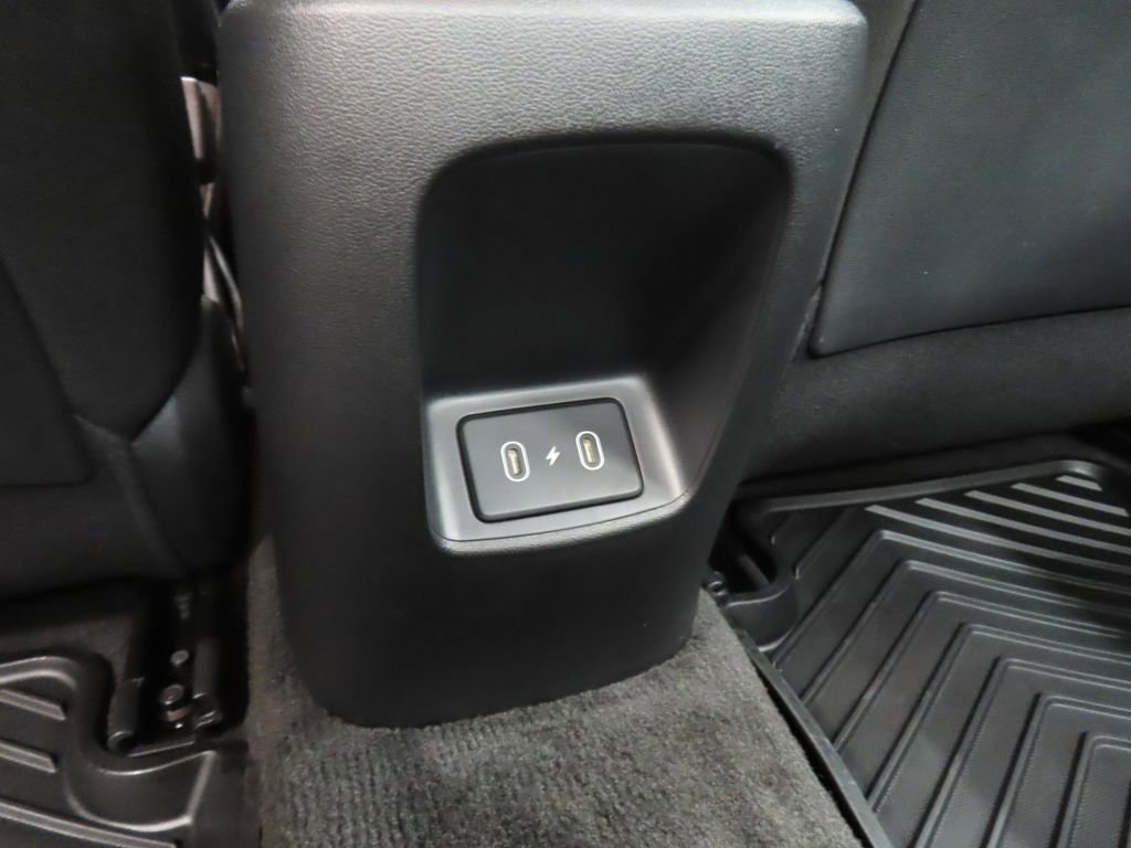 Used 2024 Hyundai Elantra SEL FWD image 14
