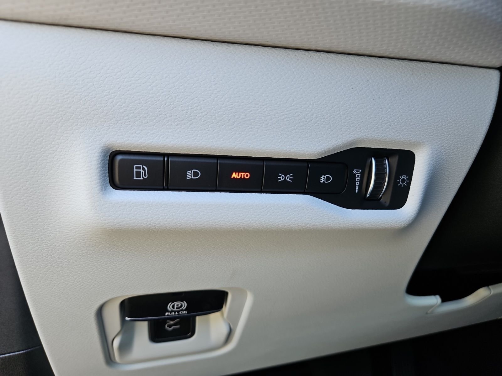 New 2026 Jeep Cherokee Overland AWD/4WD image 22
