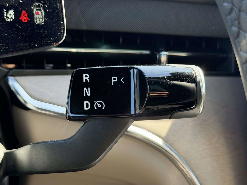 New 2026 Volvo EX90 Plus image 8