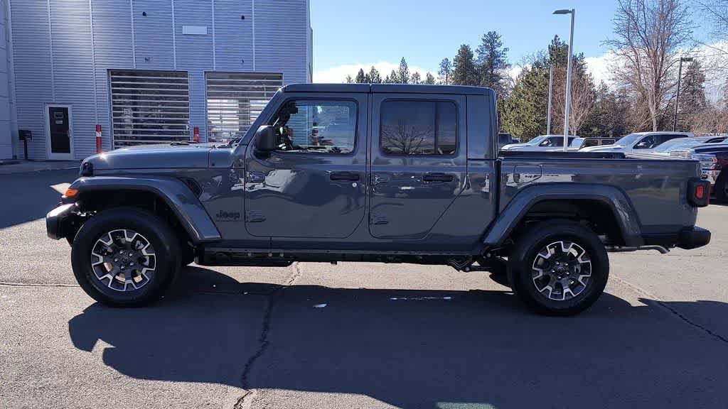 New 2026 Jeep Gladiator Sport AWD/4WD image 5