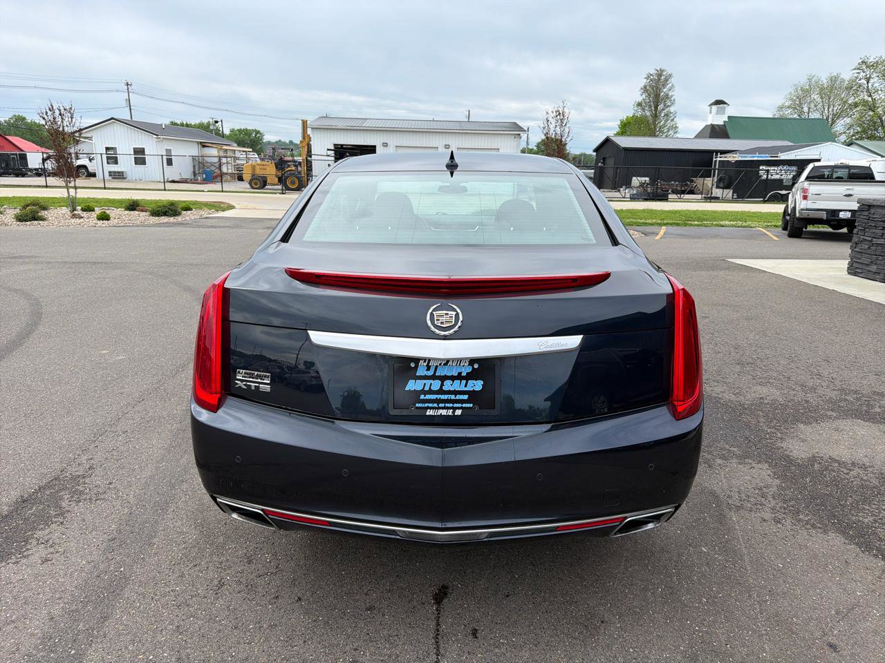 Used 2014 Cadillac XTS Luxury image 5