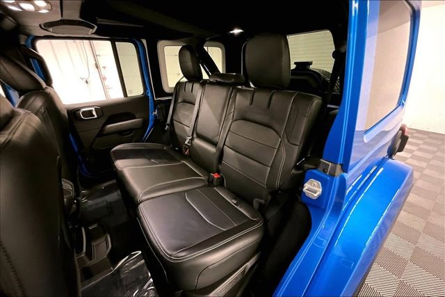 Used 2022 Jeep Wrangler Unlimited Sahara w/ Cold Weather Group image 22