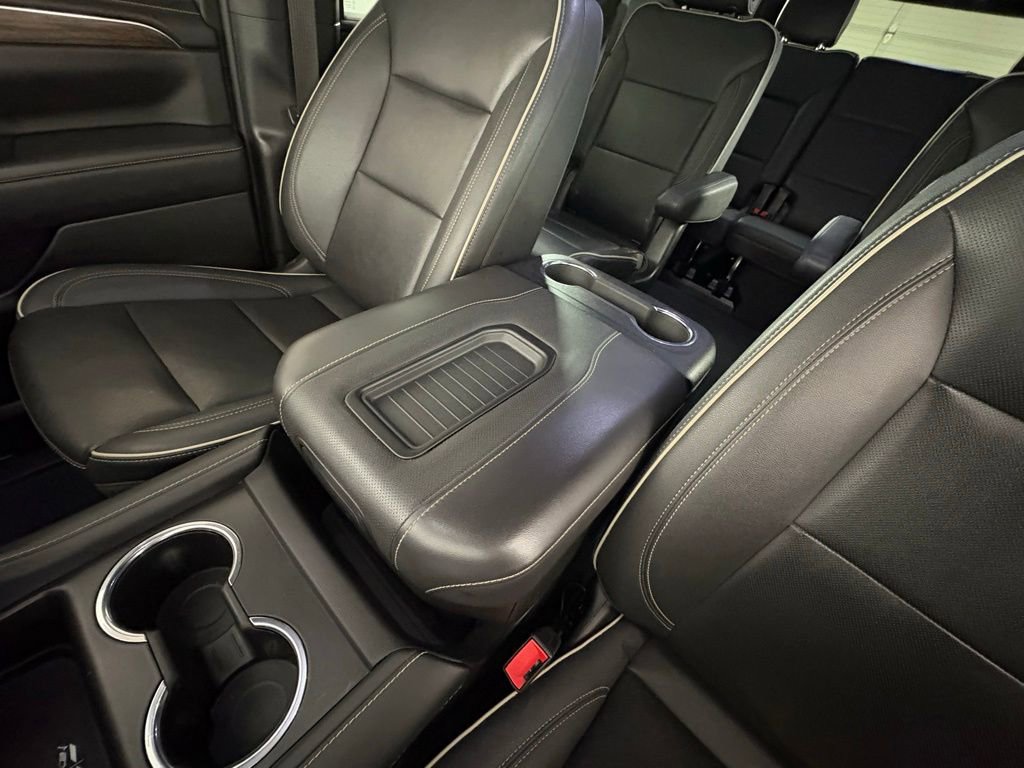 Used 2022 Chevrolet Suburban Premier image 38
