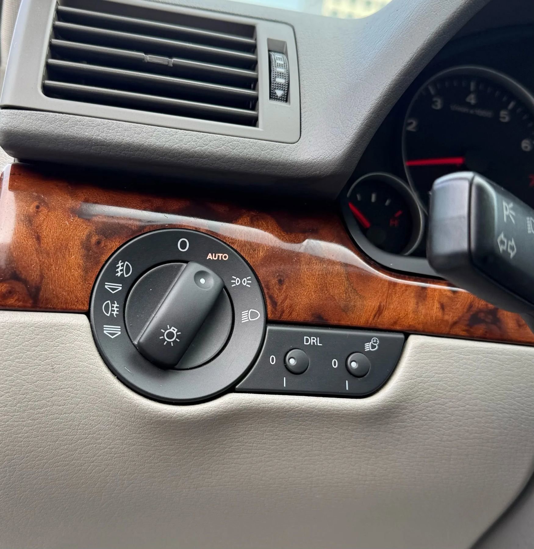 Used 2008 Audi A4 3.2 image 21