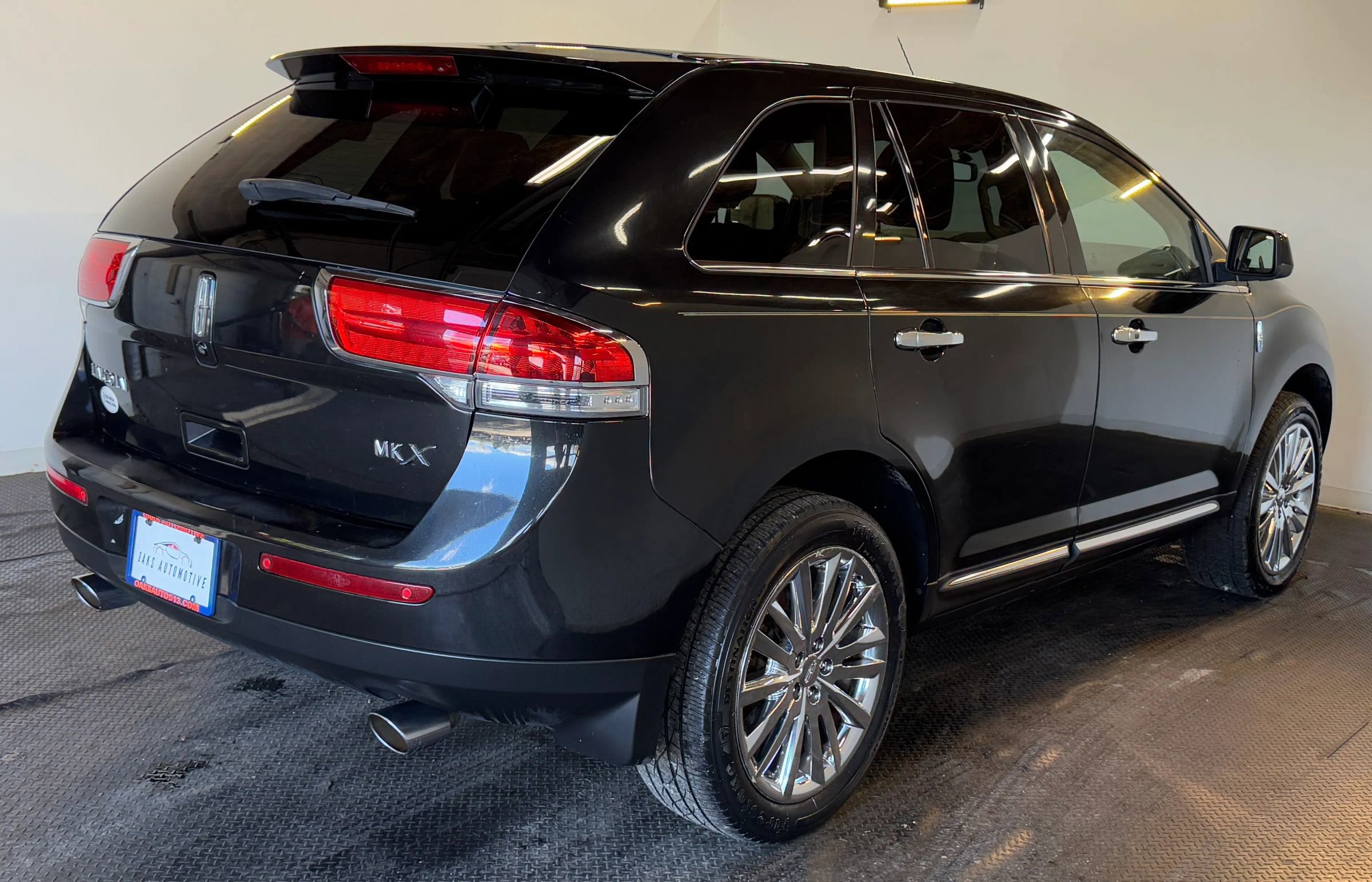 Used 2011 Lincoln MKX 2WD w/ 102A Rapid Spec Order Code image 6
