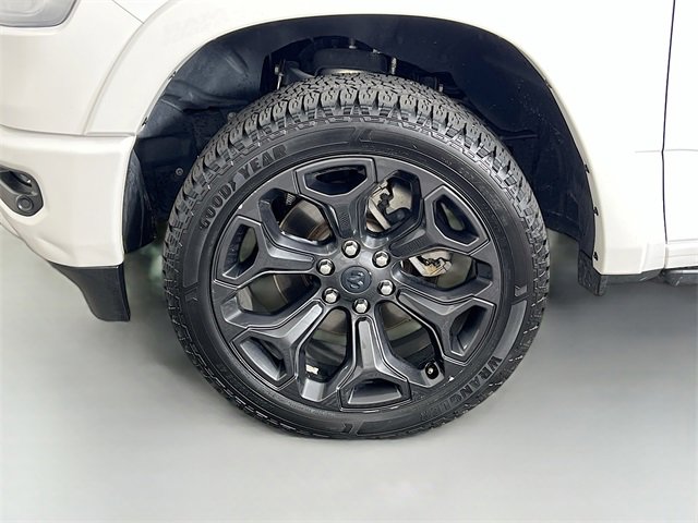 Used 2020 RAM 1500 Laramie image 28