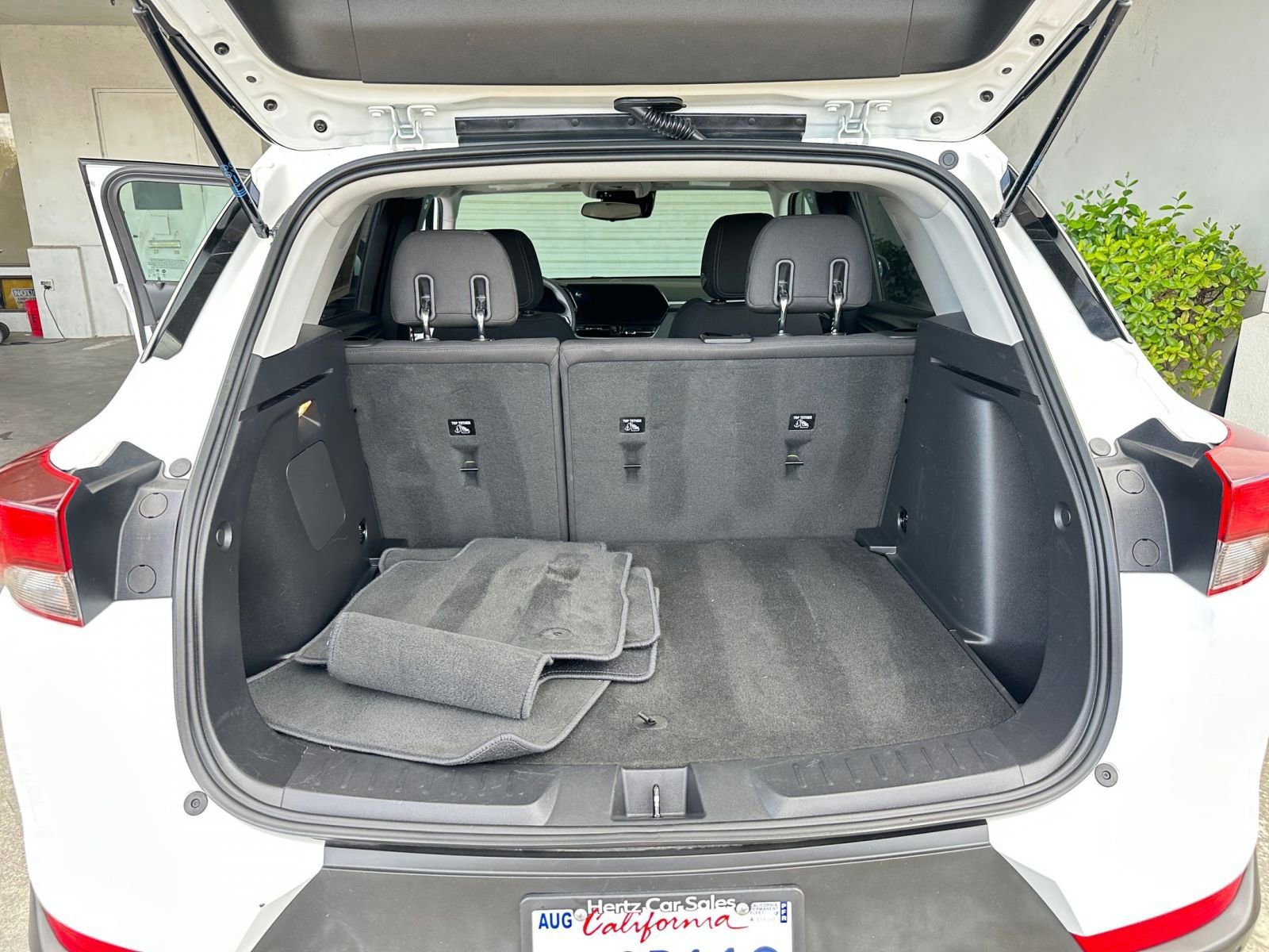 Used 2024 Chevrolet TrailBlazer LT w/ Driver Confidence Package image 31