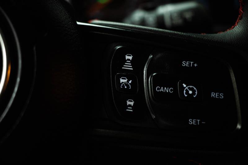 Used 2024 Jeep Wrangler Rubicon image 16