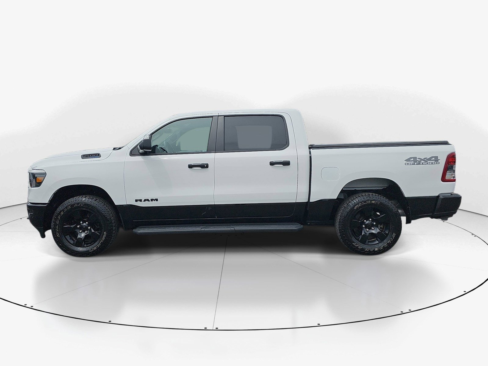 Used 2023 RAM 1500 Big Horn AWD/4WD image 6