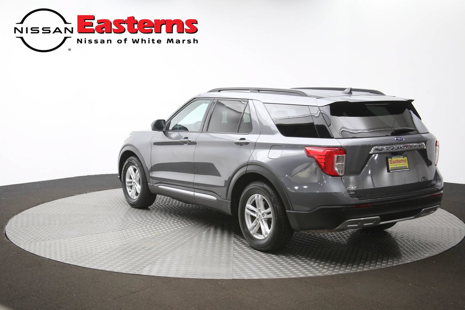 Used 2023 Ford Explorer XLT w/ Equipment Group 202A RWD image 64