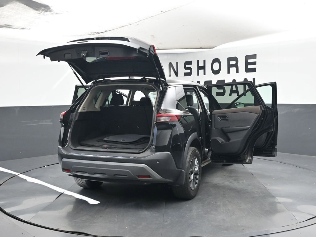 Used 2023 Nissan Rogue S image 43