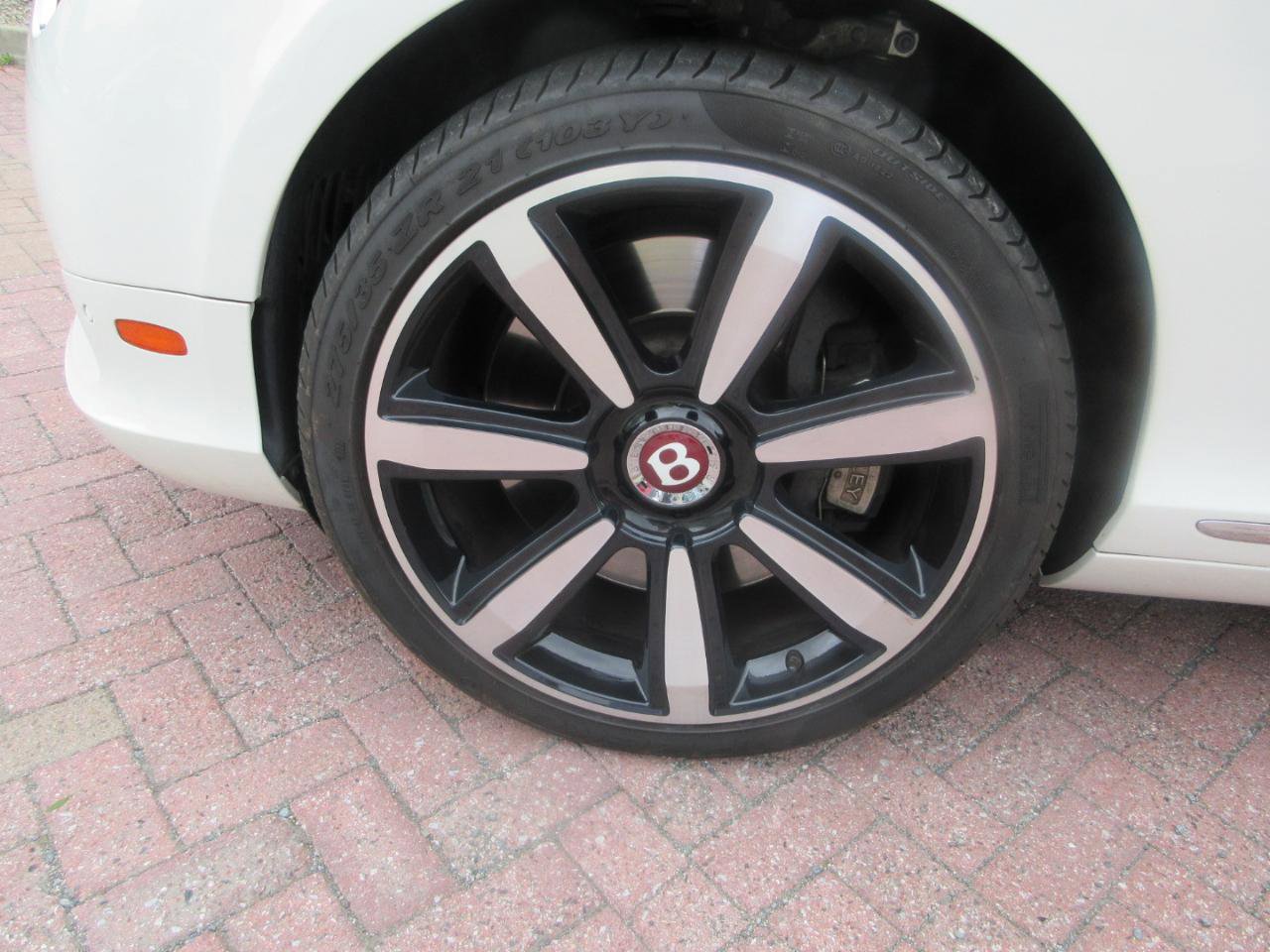 Used 2013 Bentley Continental GT AWD/4WD image 52