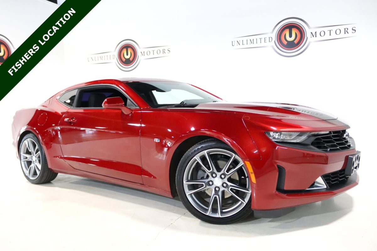 Used 2021 Chevrolet Camaro LT w/ RS Package RWD image 1