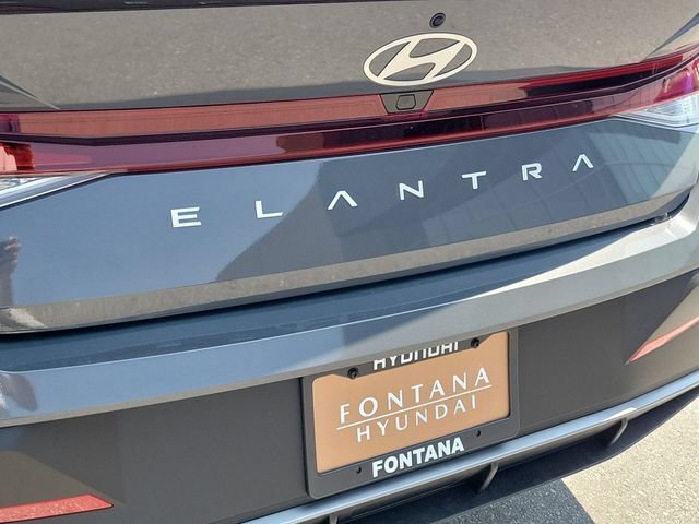 New 2026 Hyundai Elantra Sport FWD image 25
