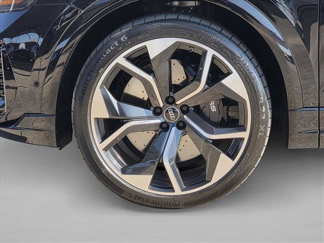 Certified 2024 Audi RS Q8 image 9