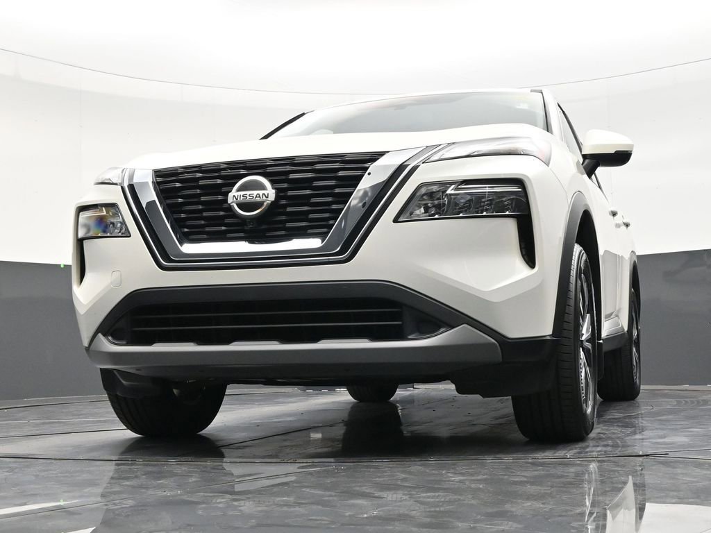 Used 2021 Nissan Rogue SV image 28