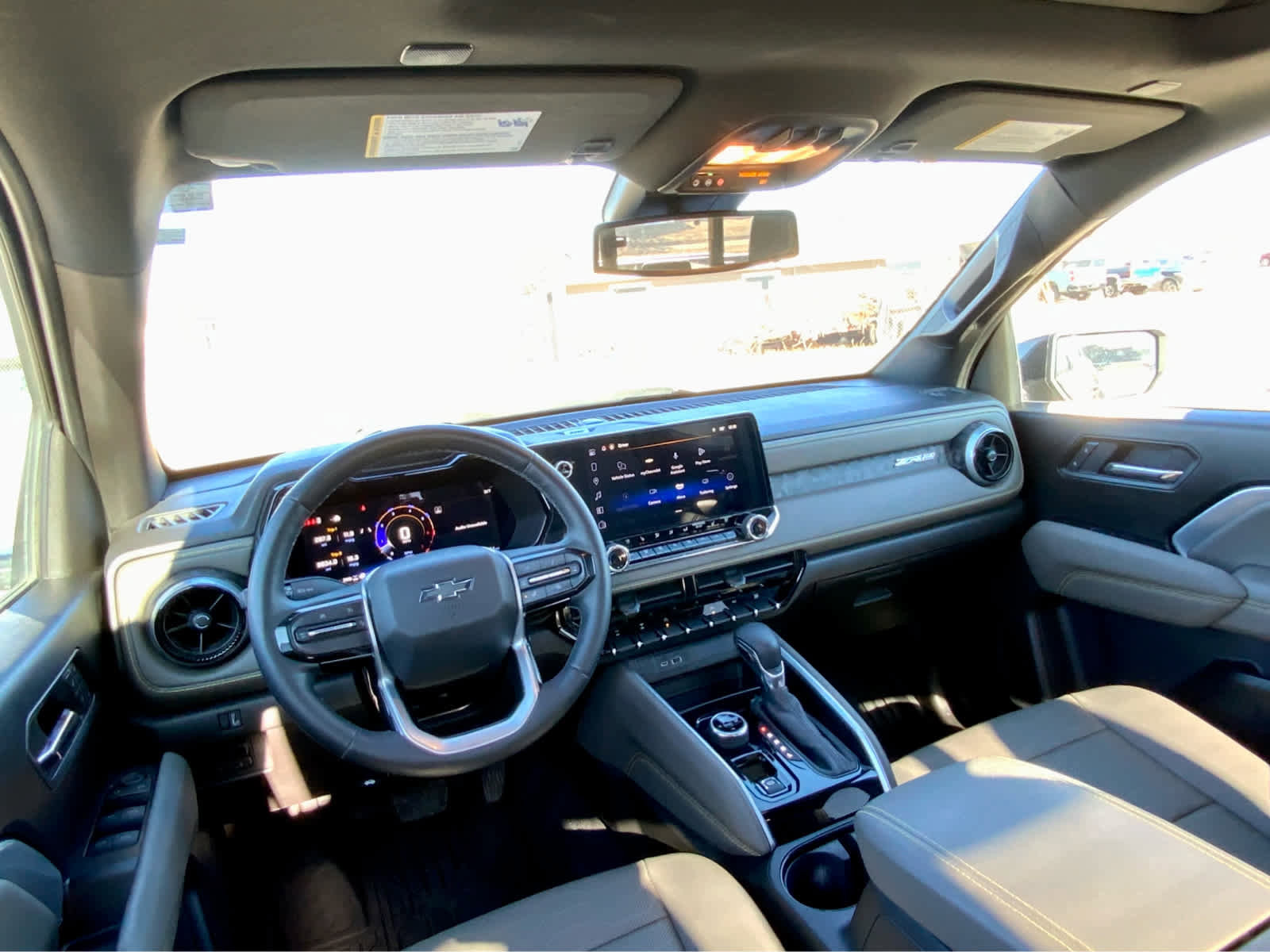 Certified 2025 Chevrolet Colorado ZR2 w/ Midnight Edition image 34