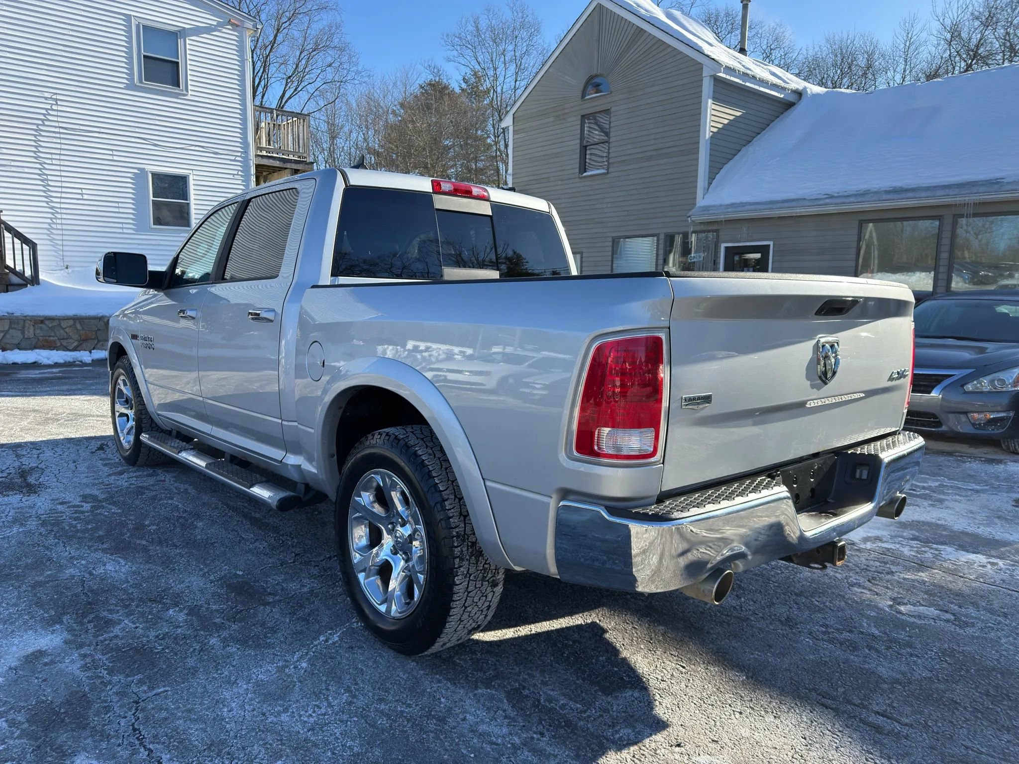 Used 2014 RAM 1500 Laramie image 5