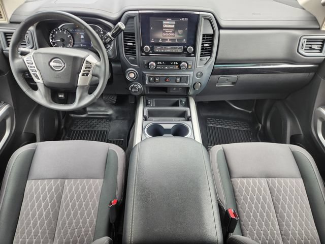 Used 2024 Nissan Titan SV w/ SV Convenience Package AWD/4WD image 27