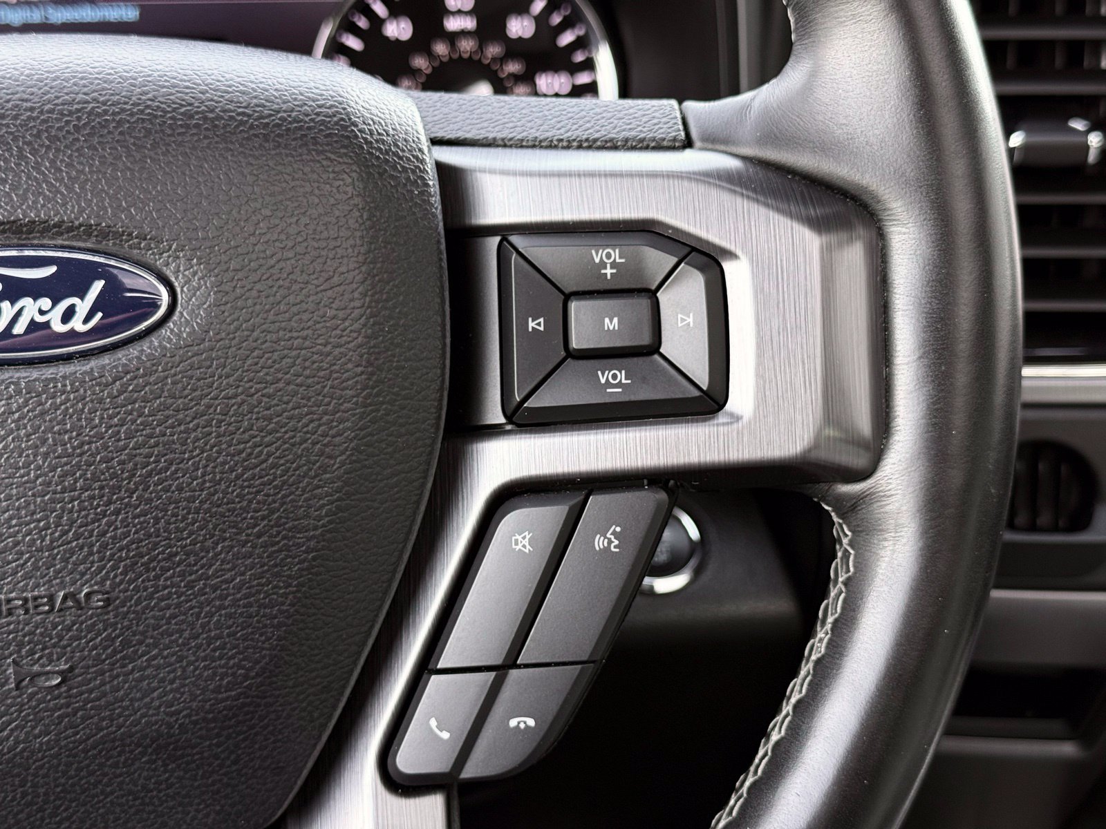 Used 2020 Ford Expedition Platinum RWD image 34