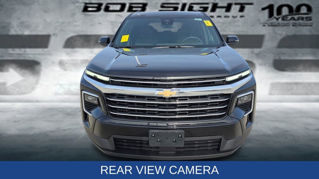Used 2025 Chevrolet Traverse LT image 9