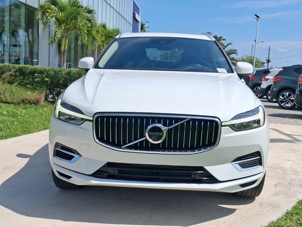 Used 2021 Volvo XC60 T8 Inscription w/ Advanced Package AWD/4WD image 2