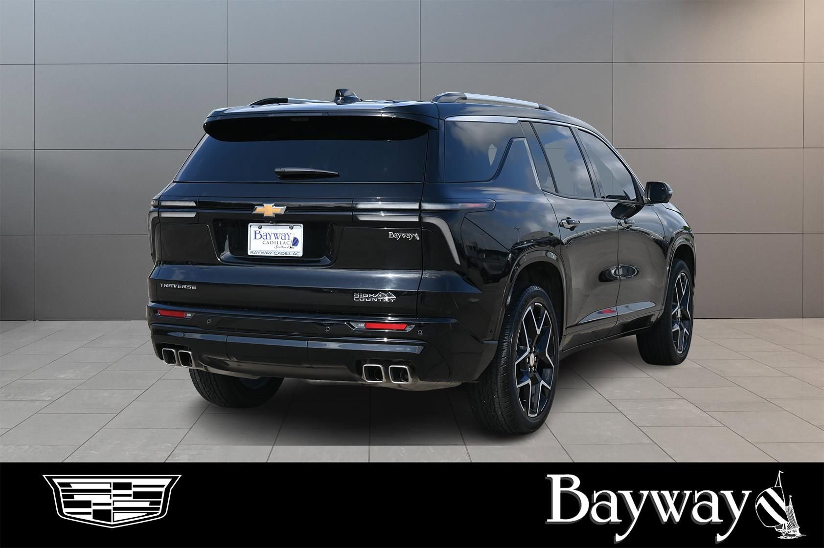 Used 2025 Chevrolet Traverse High Country FWD image 5