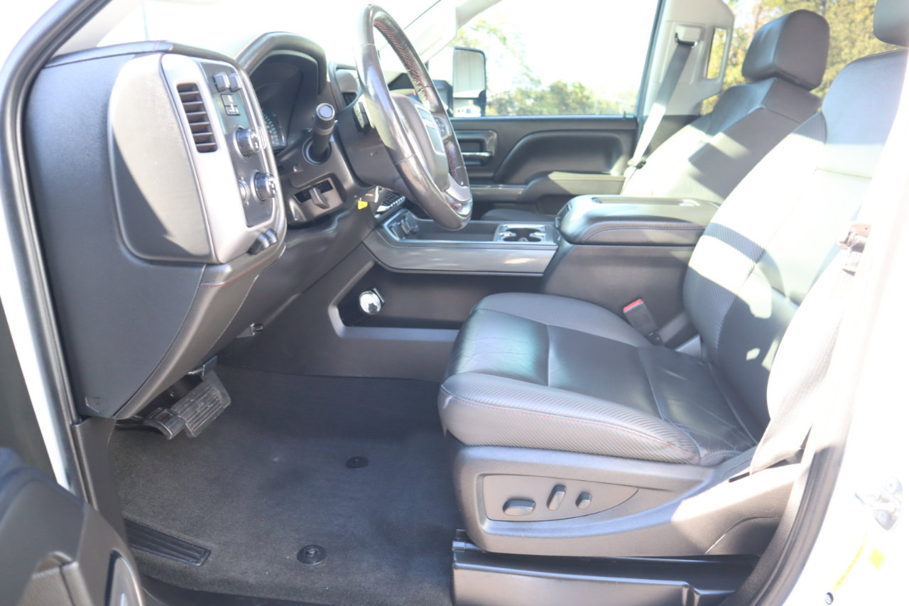 Used 2018 GMC Sierra 2500 SLT w/ Duramax Plus Package image 13