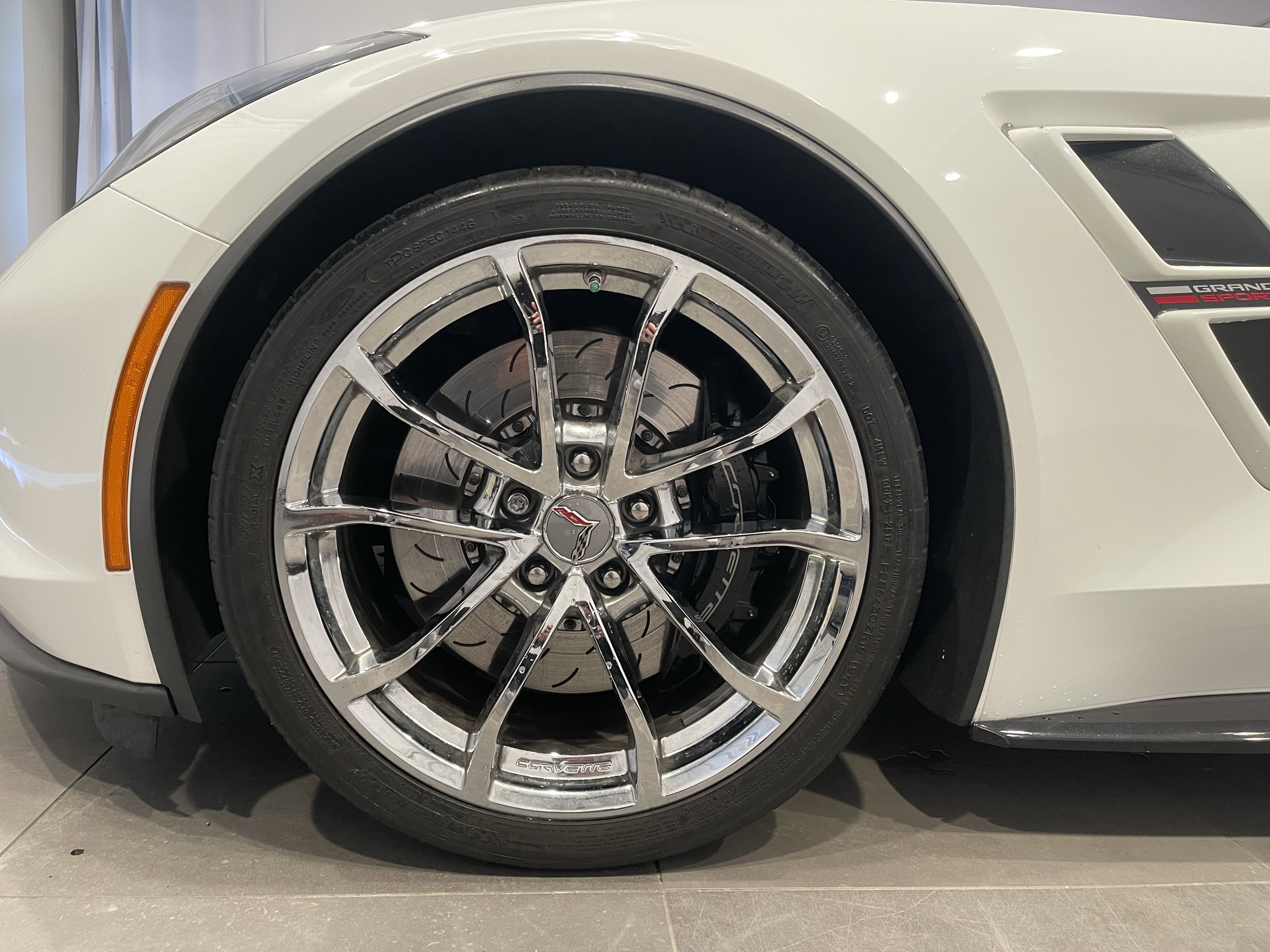 Used 2018 Chevrolet Corvette Grand Sport image 7