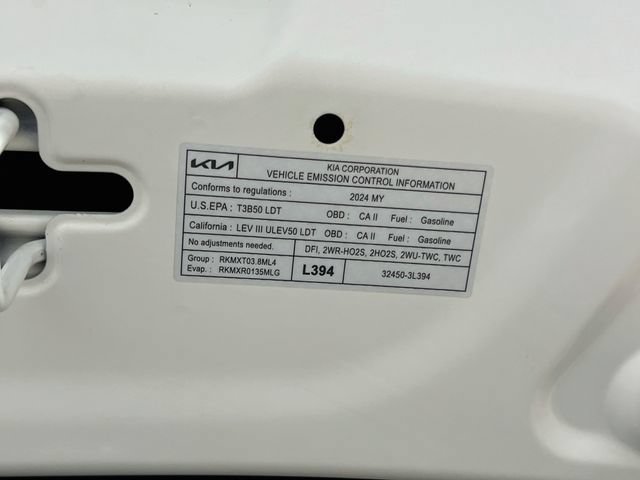 Certified 2024 Kia Telluride EX w/ EX Captain's Chair Package FWD image 33