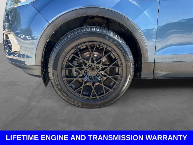 Used 2018 Ford Escape SE w/ SE Sync 3 Package FWD image 11
