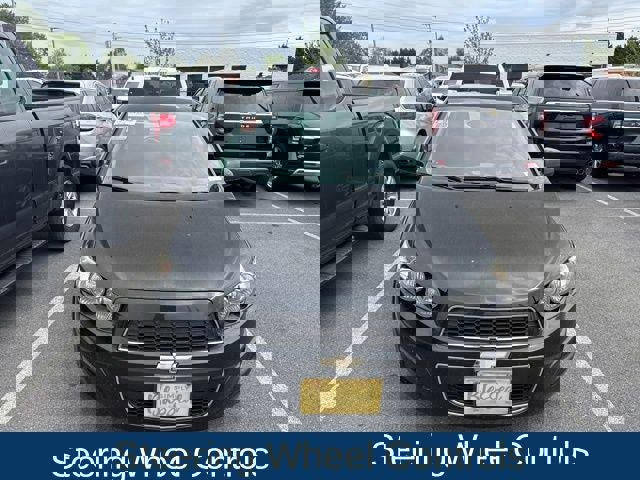 Used 2015 Chevrolet Sonic LT w/ Fun and Sun Package image 11