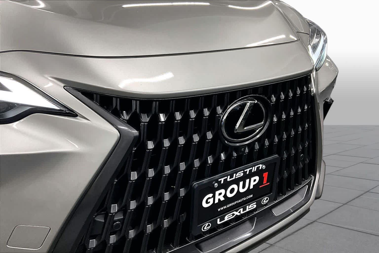 Used 2026 Lexus NX 450h+ AWD w/ Accessory Package (Z2) image 30